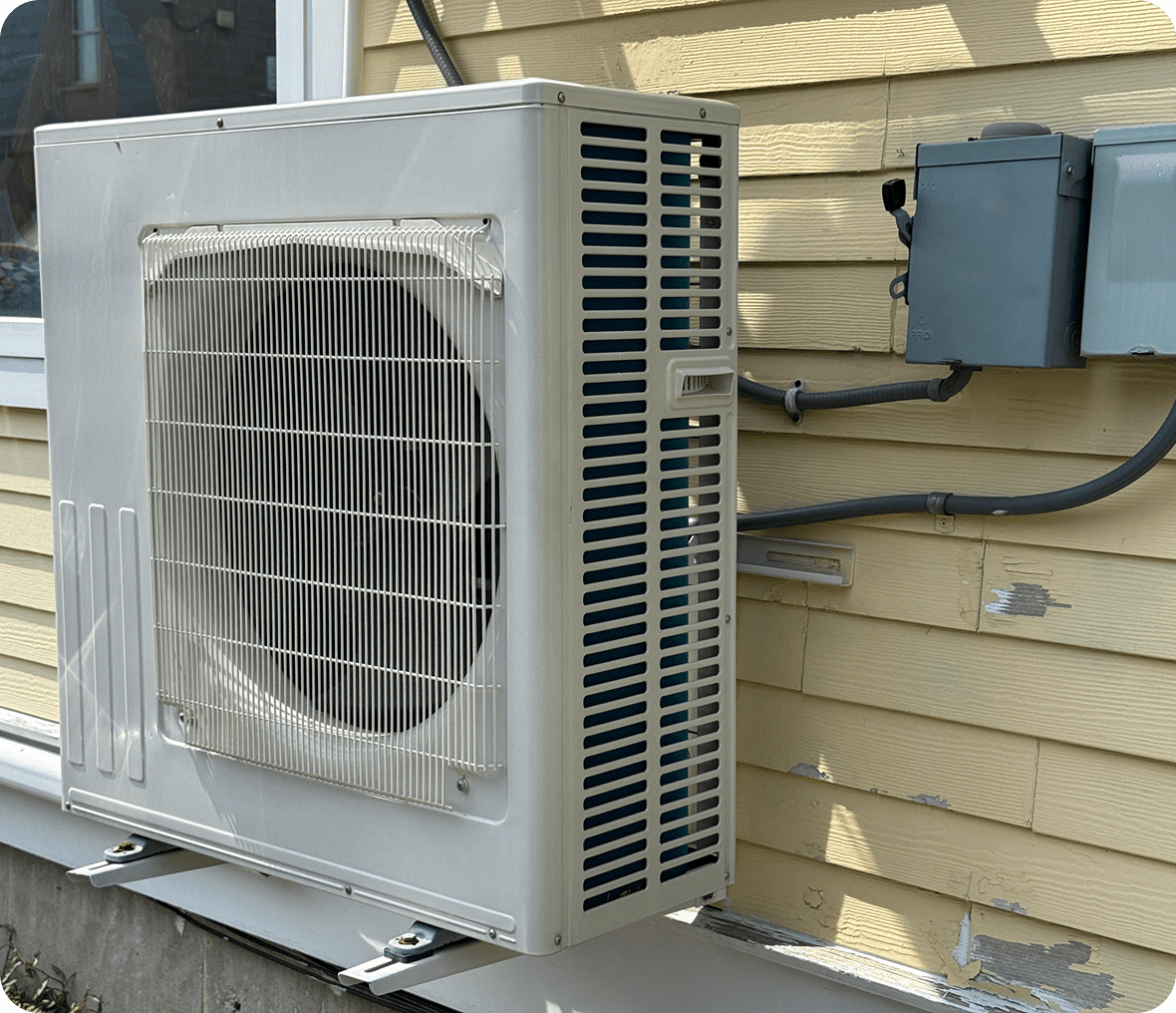 Wall-mounted air conditioning system